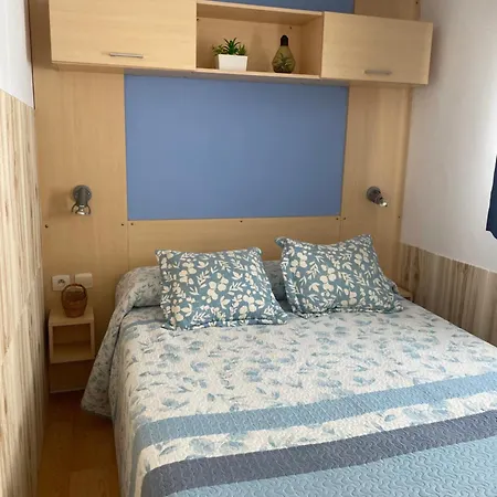 Mobilhome Agua En Chiclana De La Frontera, Cadiz キャンプ場